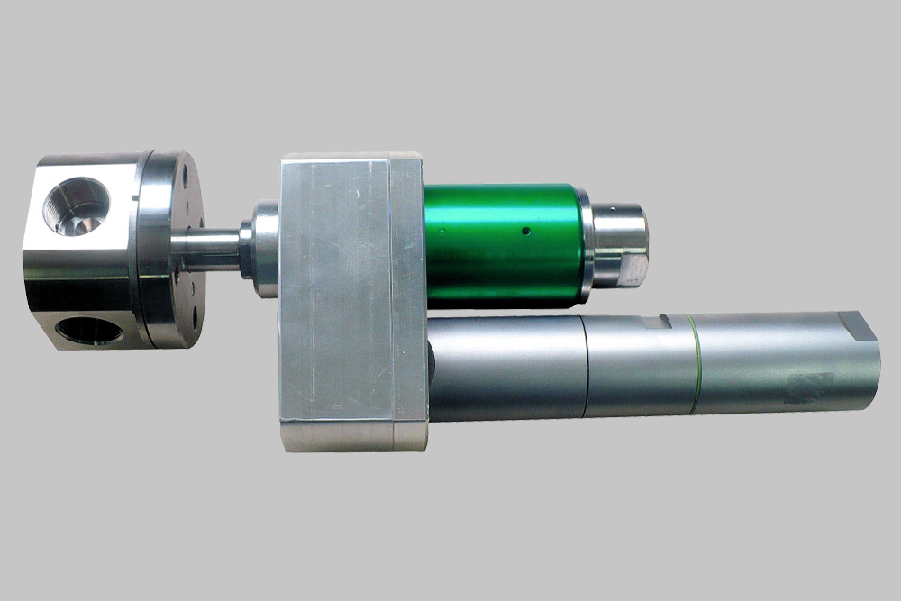 KAMAT rotating joint for high-pressure tools