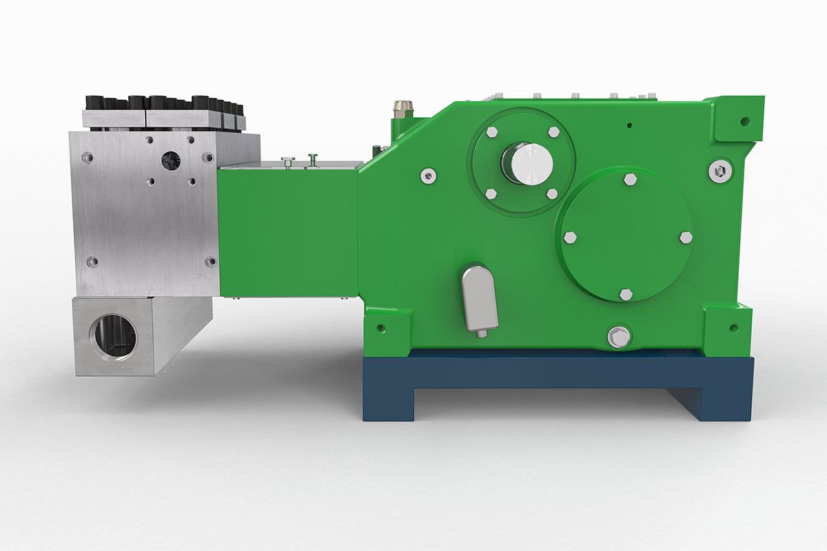 Green KAMAT High-Pressure Triplex Plunger Pump K25000 M-Head side View 3